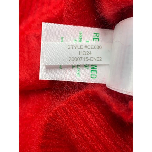 J.Crew Brushed Cashmere Cropped Cardigan Sweater Size M Holiday Red Button front - Picture 9 of 9